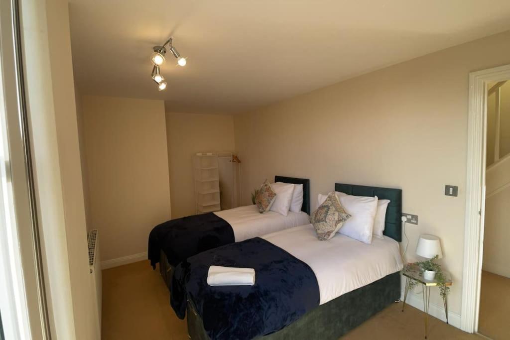 Centre Free Parking And Wifi Sleeps 6 Leicester