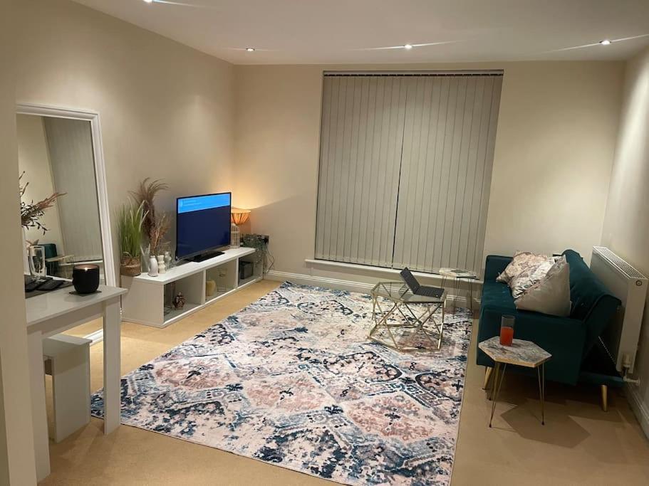 Centre Free Parking And Wifi Sleeps 6